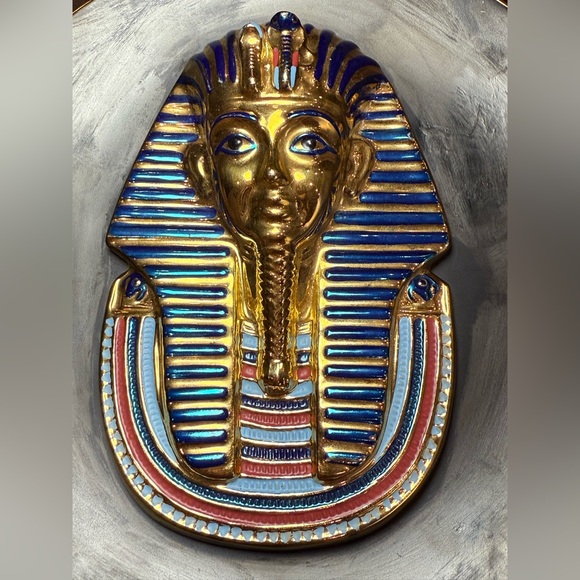 Golden Mask of Tutankhamen 22 Karat Gold Porcelain Collectible Plate # 1964 A - Picture 4 of 4
